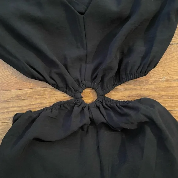 Monteau Los Angeles Women’s Black Jumpsuit - Picture 4 of 6